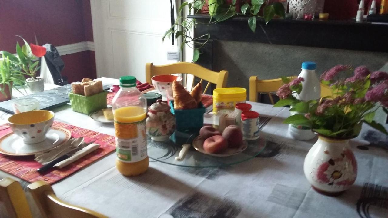 Chez Marie Lägenhet Pontivy Exteriör bild