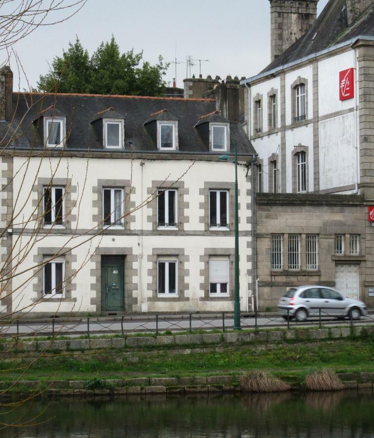 Chez Marie Lägenhet Pontivy Exteriör bild